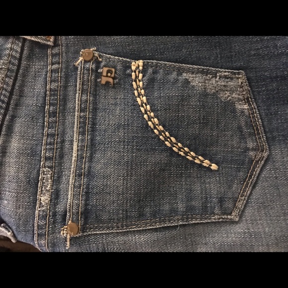 Joe’s Jeans “Holy” Cut Bootleg Jeans - Picture 3 of 8